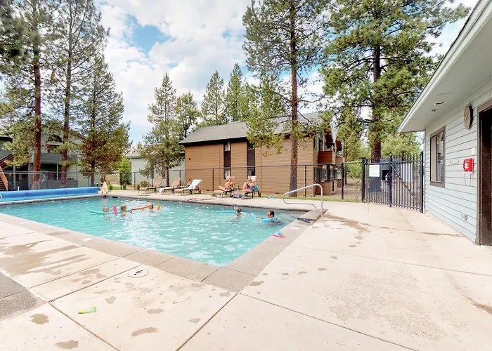Powder Village G-1 | Discover Sunriver