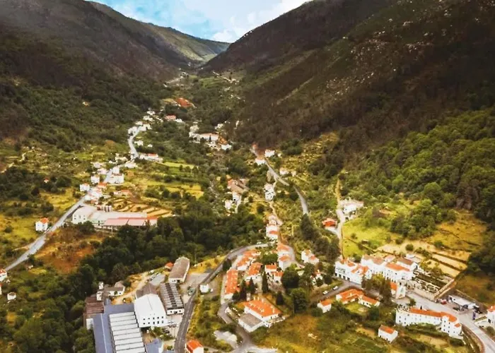 Vale do Zêzere Hotel