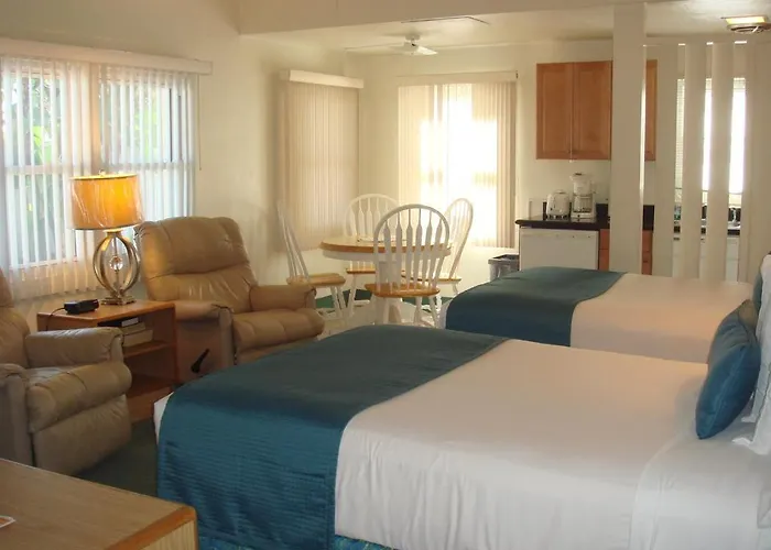 Beach Shell Inn