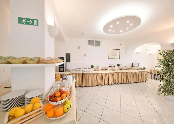 Hotel Noris