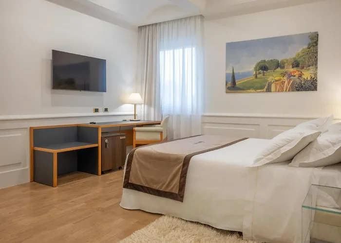 Mirabella Hotel