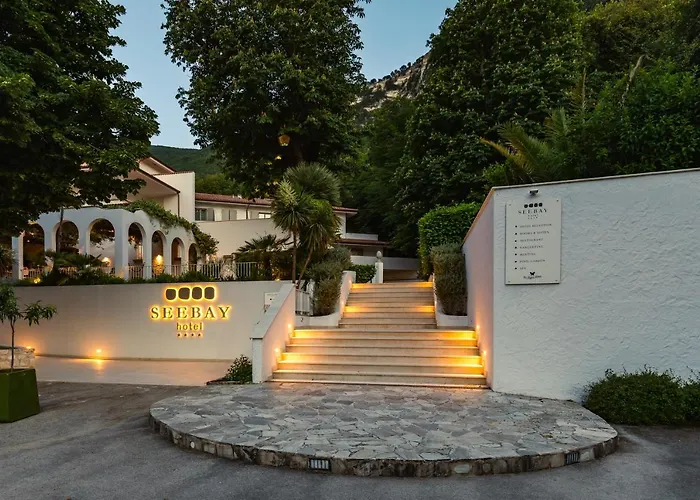 Seebay Hotel
