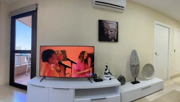 Moderno Apartamento en Primera línea Paseo Marítimo Fuengirola