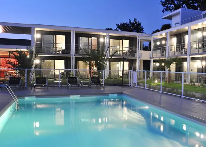 Hotel Eden Park Pau Est, Avec Piscine