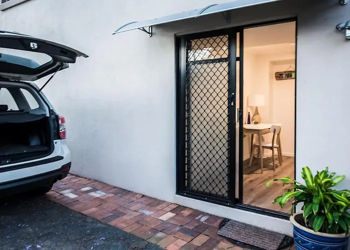 Central Location - Noosa Address - Pet Friendly