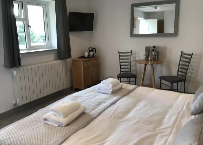 Hunters Lodge