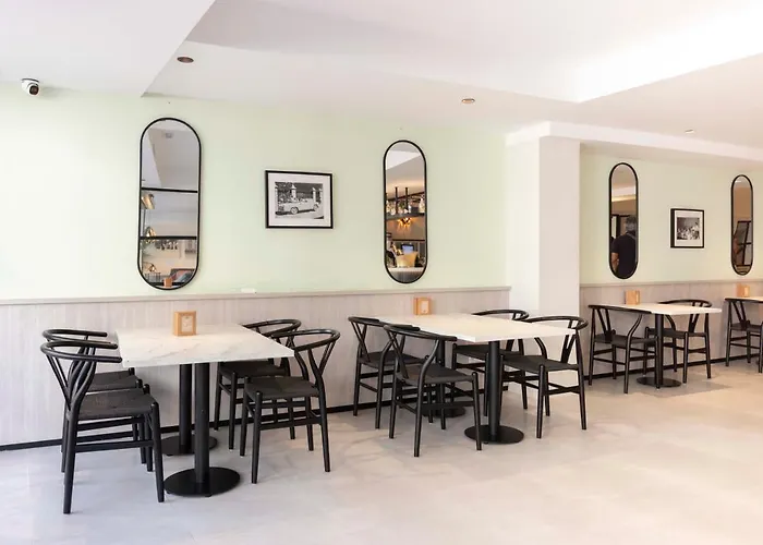 Alfons Hotel