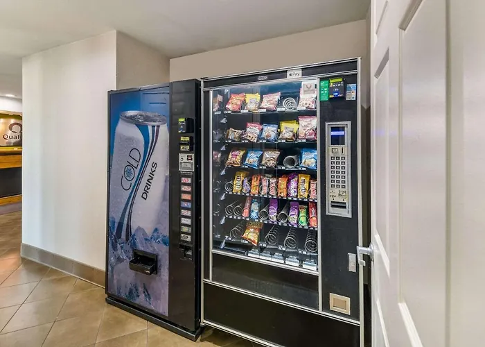 Quality Inn & Suites Garland - East Dallas