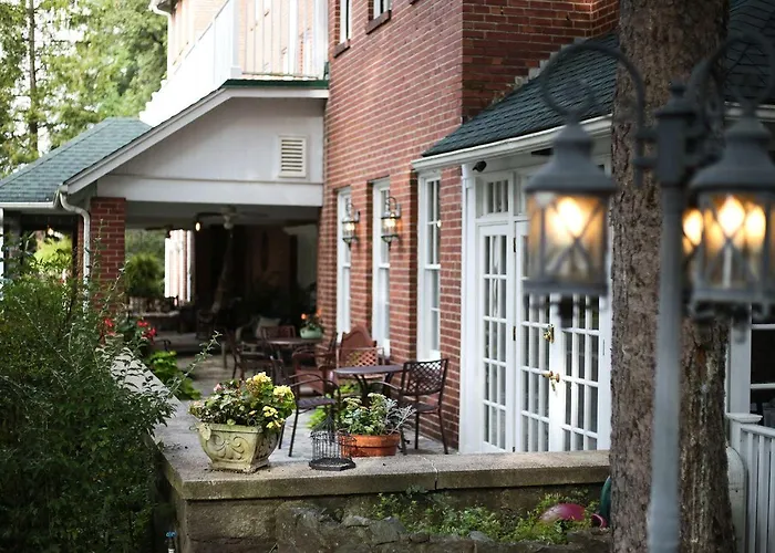 The Monte Vista Hotel