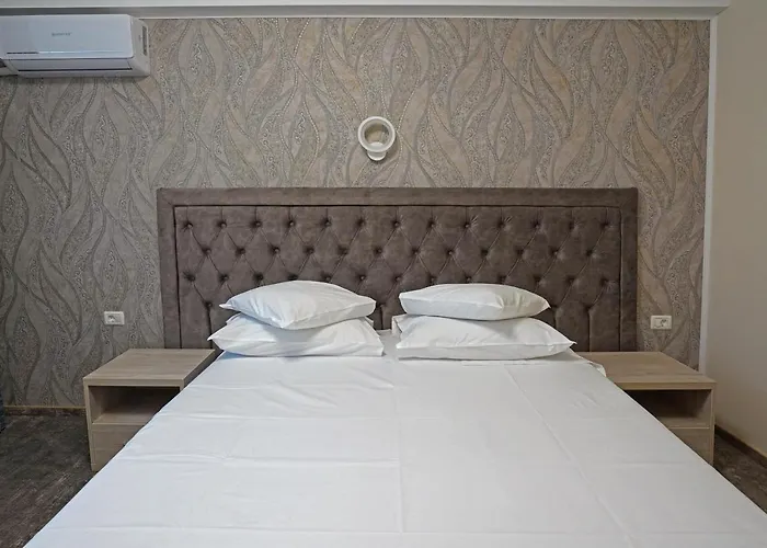 Hotel Tiara