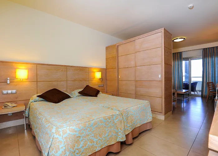 Kn Hotel Arenas del Mar Adults Only