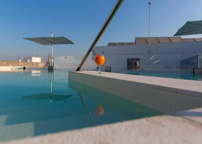 Hotel Macia Sevilla Kubb