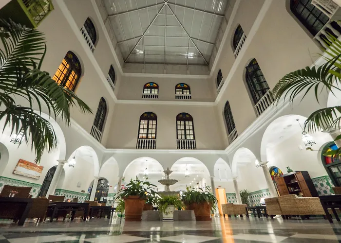 Senator Cádiz Spa Hotel