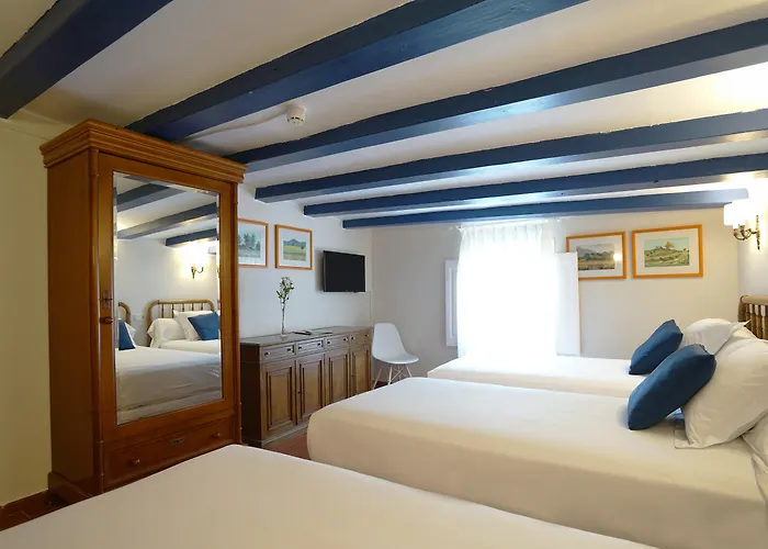 Hotel Medium Romantic