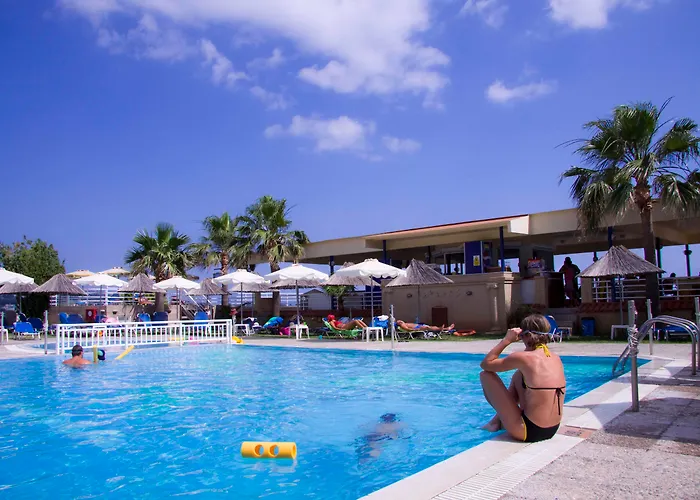 Ilyssion Hotel