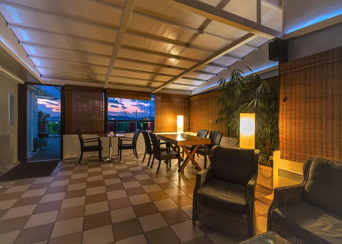 Attalos Hotel