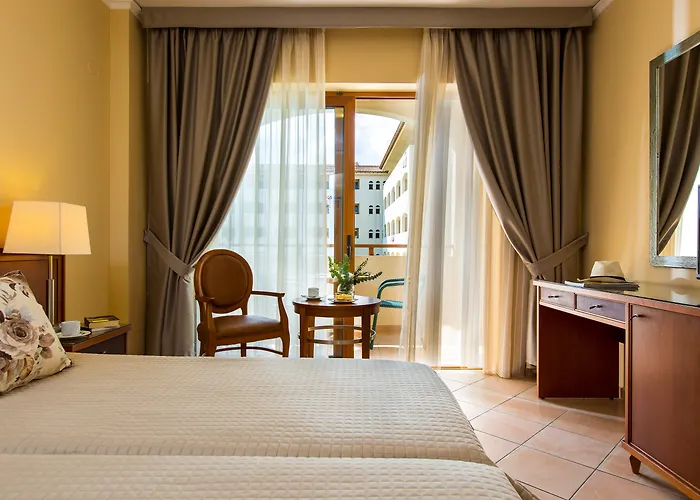 Theartemis Palace