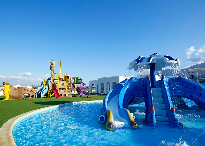 Anemos Luxury Grand Resort