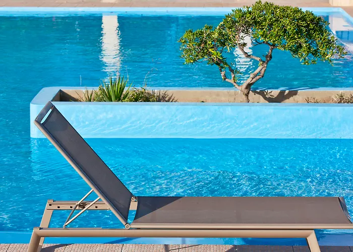 Mrs Chryssana Beach Hotel By Ghh (Adults Only)