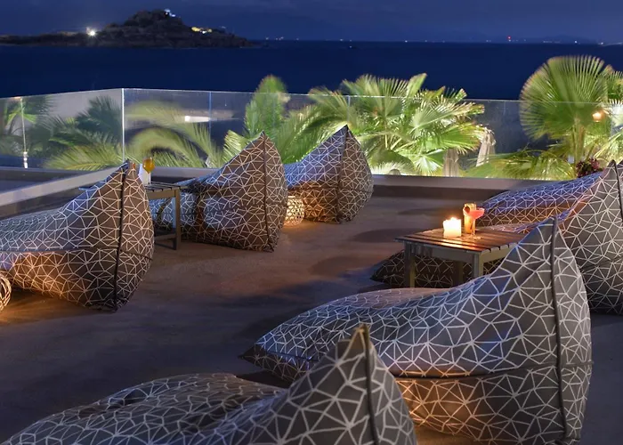 Petinos Beach Hotel