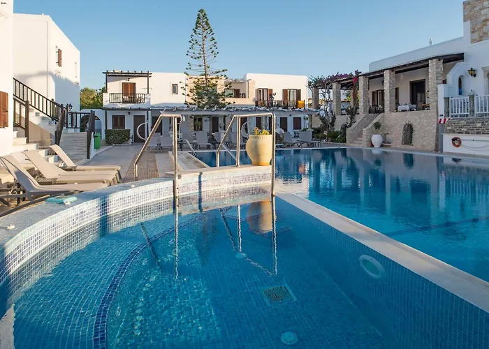 Contaratos Beach Hotel
