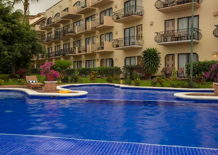 Flamingo Vallarta Hotel & Marina