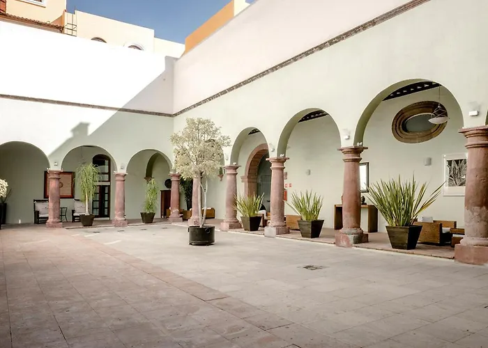 Hotel La Morada