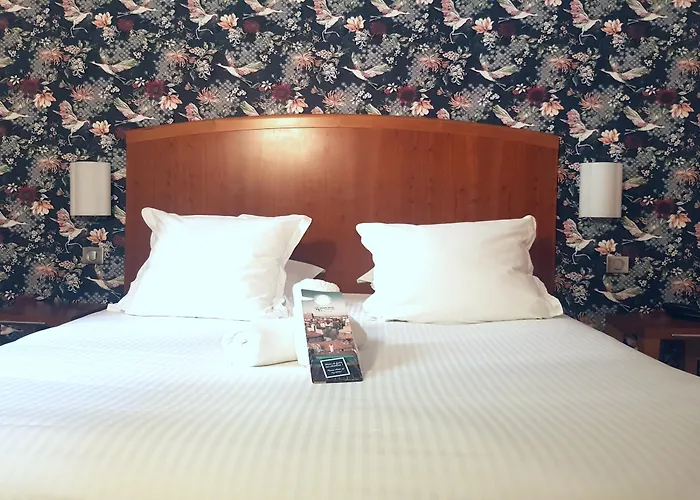Grand Hotel Dauphine Toulon, Boutique Hotel & Suites