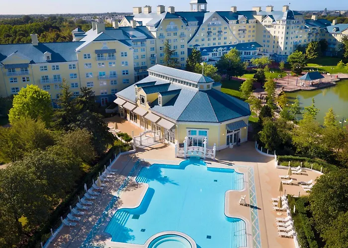 Disney Newport Bay Club