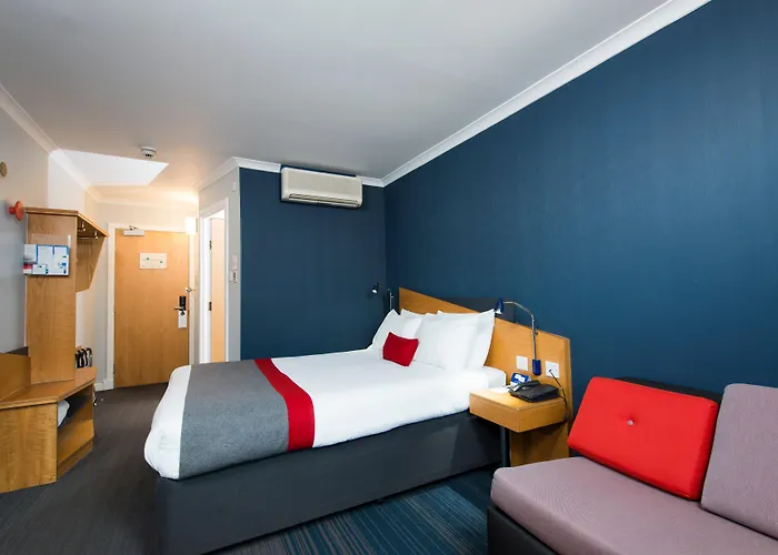 Holiday Inn Express Exeter East By Ihg