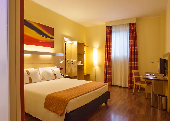 Holiday Inn Express Milan-Malpensa Airport By Ihg
