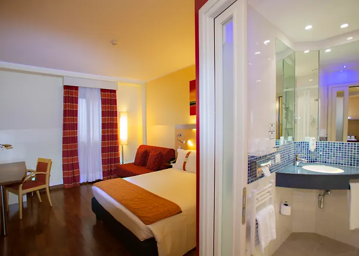 Holiday Inn Express Milan-Malpensa Airport By Ihg