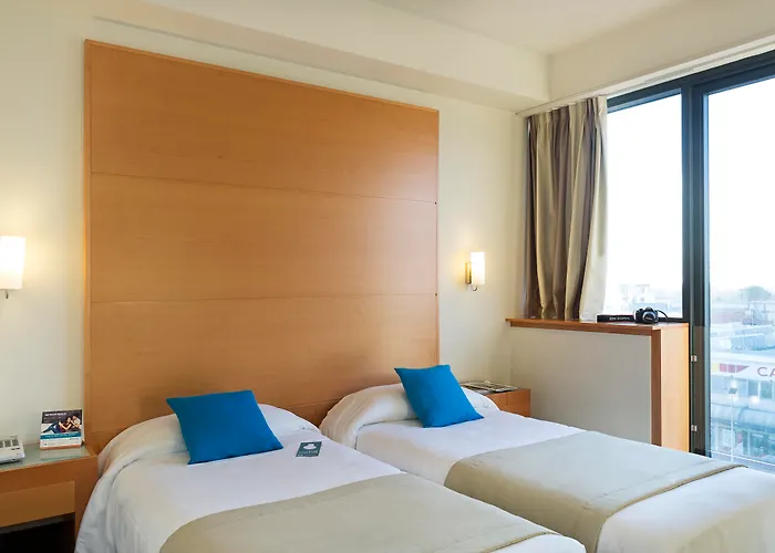 B&B Hotel Pisa Airport