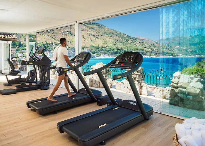 Atlantis Bay - The Leading Hotels Of The World