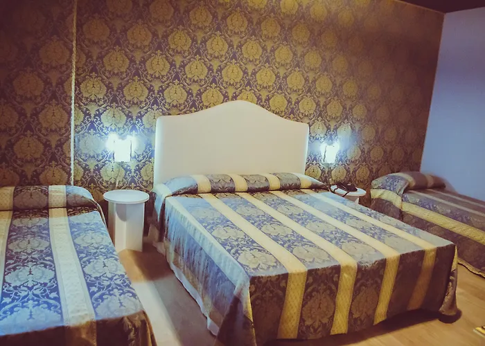 Hotel Floris