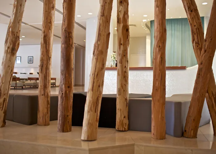 Napa Mermaid Hotel & Suites