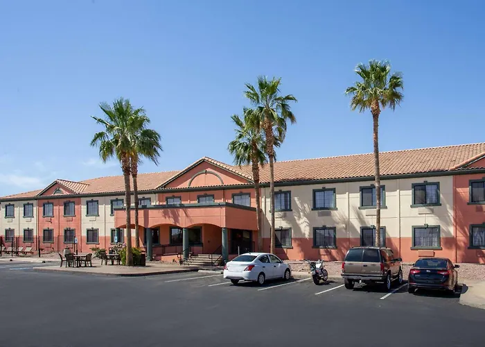 Baymont By Wyndham Phoenix I-10 Near 51St Ave