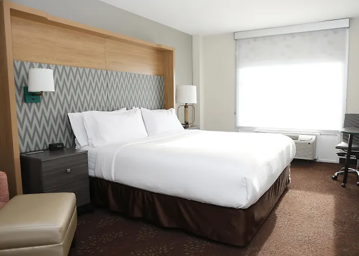 Holiday Inn O'Hare Area By Ihg