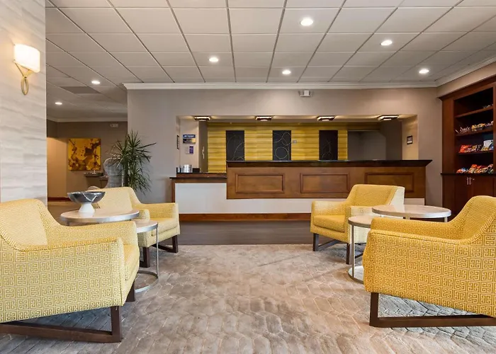 Cottonwood Airport&Expo Hotel Louisville