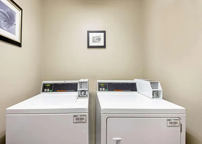 La Quinta By Wyndham Harrisburg Airport Hershey