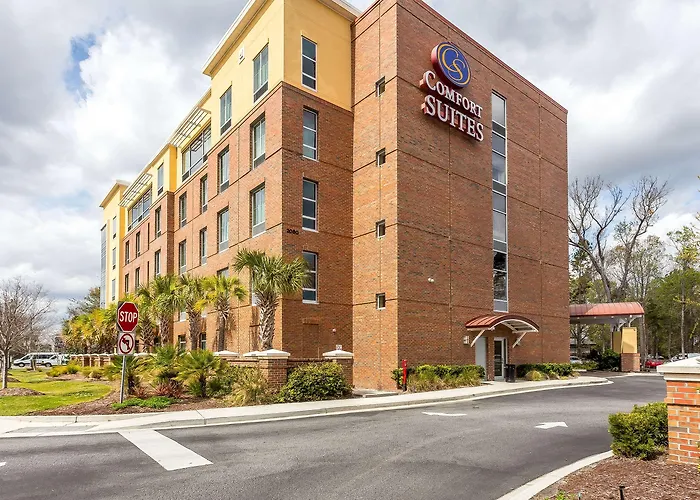 Comfort Suites Charleston West Ashley