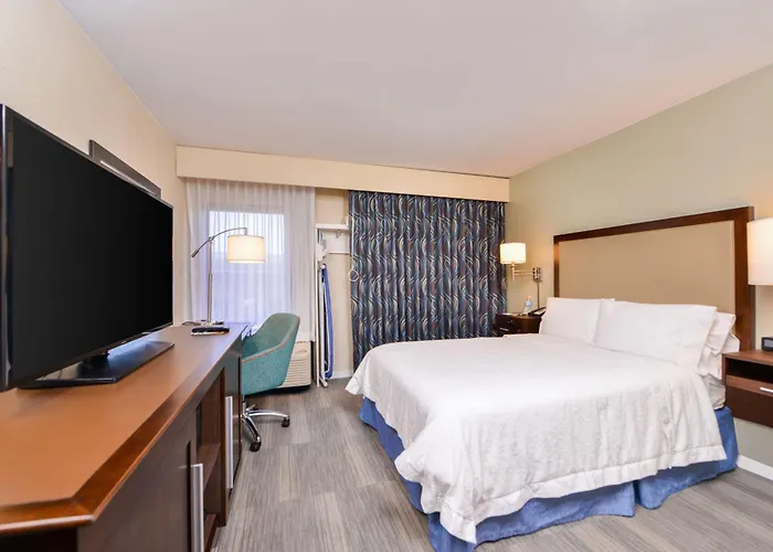Hampton Inn Seattle Airport