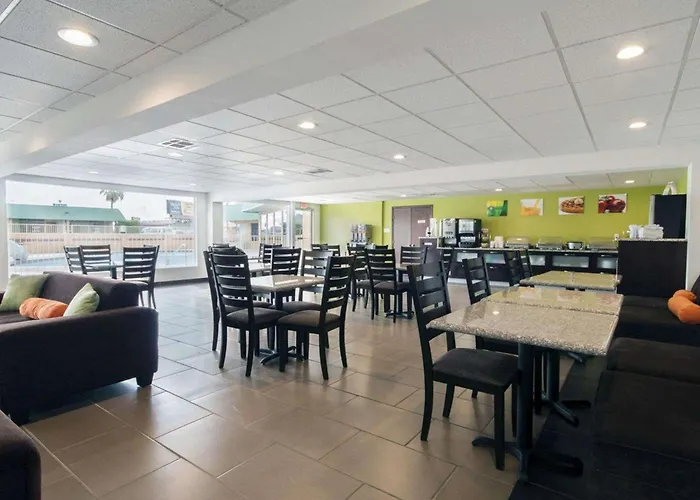 Quality Inn & Suites Airport