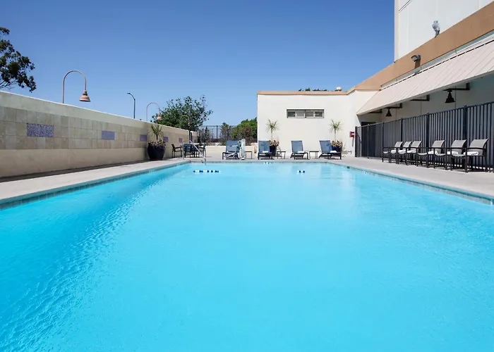 Holiday Inn Los Angeles - Lax Airport By Ihg