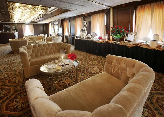 The Claridge Hotel