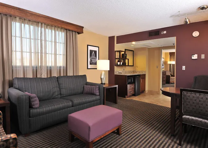 Embassy Suites Des Moines Downtown