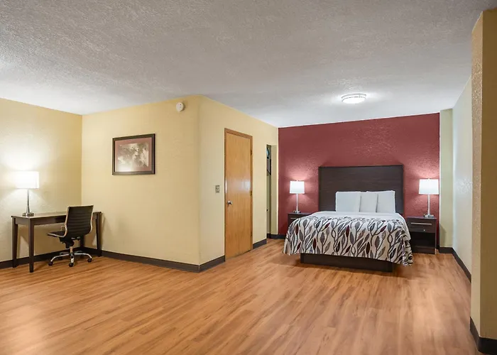 American Inn&Suites