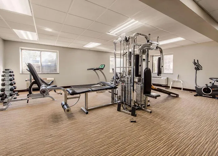 Quality Inn & Suites New Castle