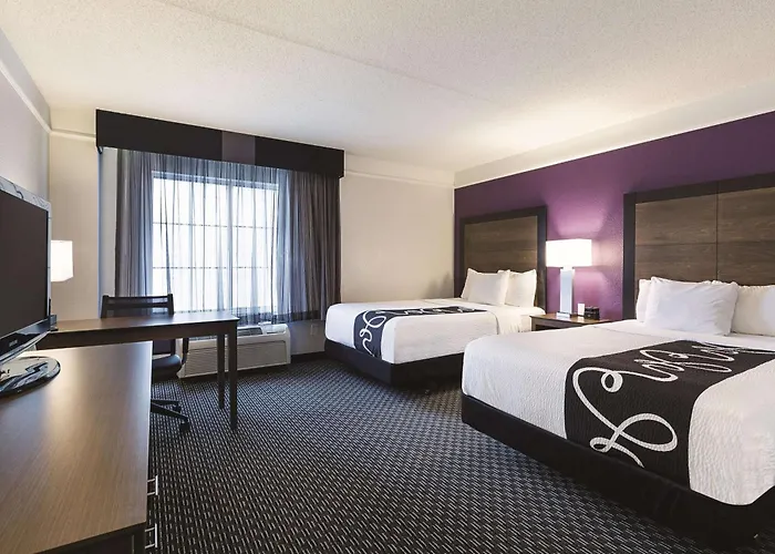 La Quinta By Wyndham Dallas Plano West