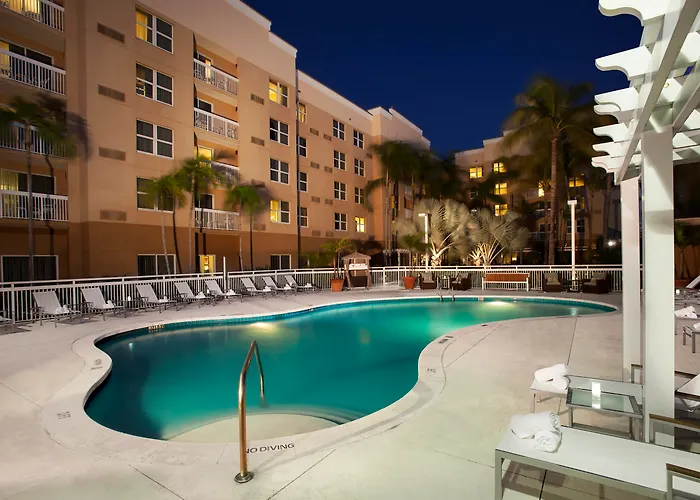 Courtyard By Marriott Miami Aventura Mall